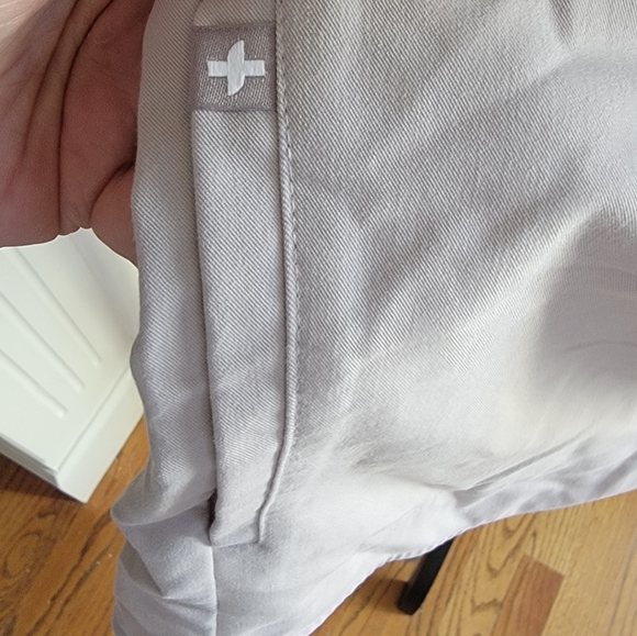 Figs Raphaela scrub top, XXL - Picture 3 of 7